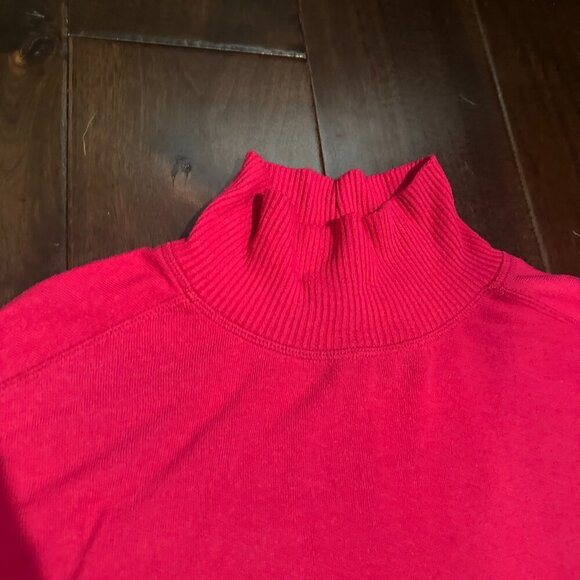 MICHAEL STARS Hot Pink Mock Neck Cropped Sweater Size Small - Picture 3 of 8